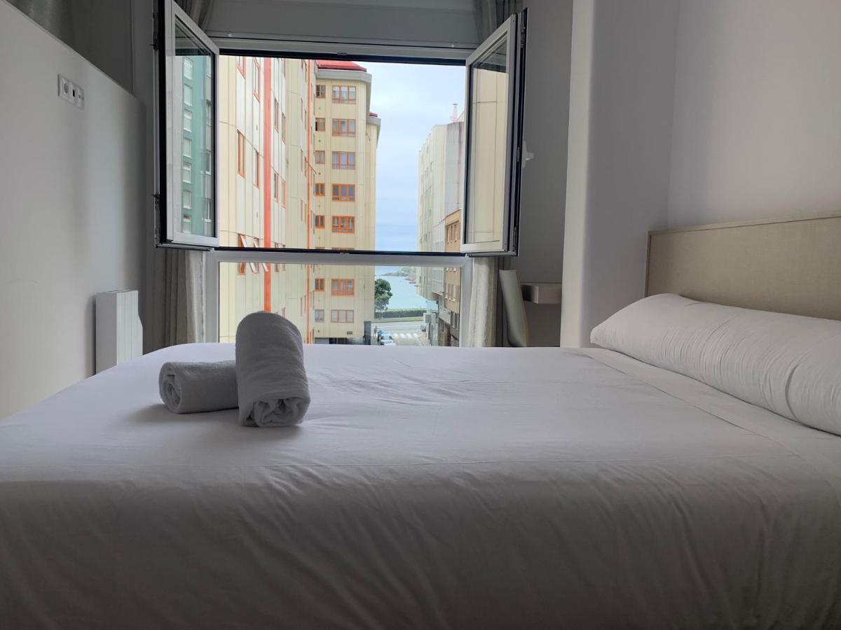 Oxford Suites Ciudad De L拉科鲁尼亚 外观 照片